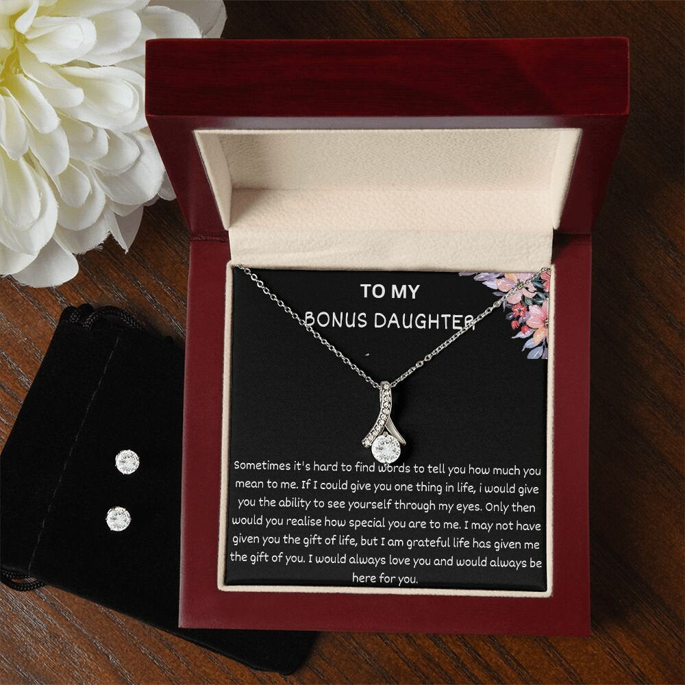 Alluring Beauty Necklace | Gift From Dad | Gift From Mom | Daughters Gift | Modern Gift | Birthday Gift | Graduation Gift For Daughter